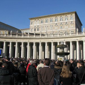 Warten auf den Angelus