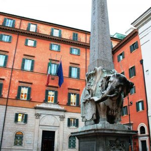 Obelisk und der Elefant von Bernini