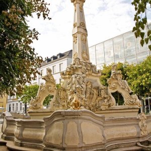 Trier Georgsbrunnen am Kornmarkt