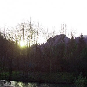 Im Ahrtal bei Burg Altenahr