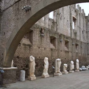 Via Appia Antica Grabmal der Cecilia Metella
