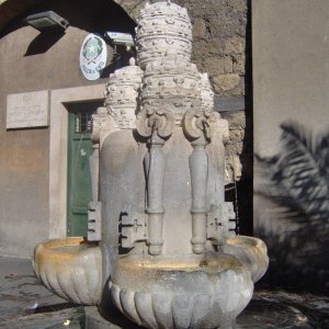 Tiarenbrunnen