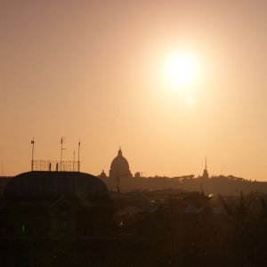 Sonnenuntergang vor der Villa Medici