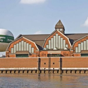 Hamburg Fleetfahrt Deichtorhallen