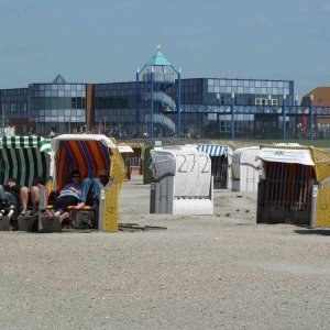 Norddeich Strand vor Haus des gastes