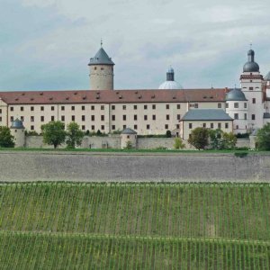 FT2011 Wrzburg Festung vom Kppele