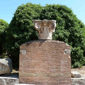 Ostia Antica Mischmaschstil Kapitell