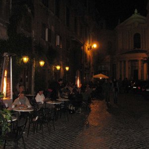Cafe in der Via delle Pace