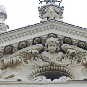 Santi Domenico e Sisto Fassadendetail