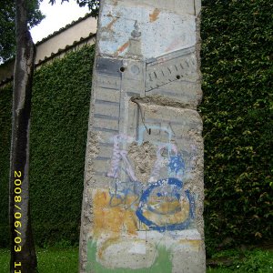 Vatikanische Grten, ein Stck Berliner Mauer