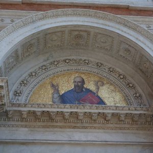 Basilica del sacro cuore Mosaik berm Eingang