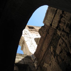 Colosseo Blick von unten