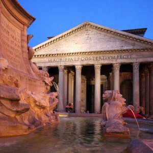 Pantheon+Brunnen