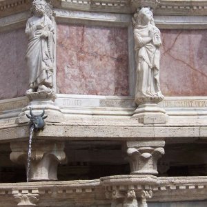 Perugia - Fontana Maggiore