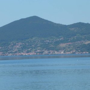 Blick ber den Lago di Bracciano