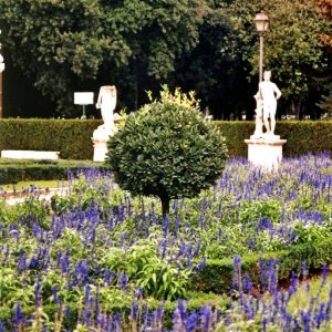 Garten der Gallerie Borghese