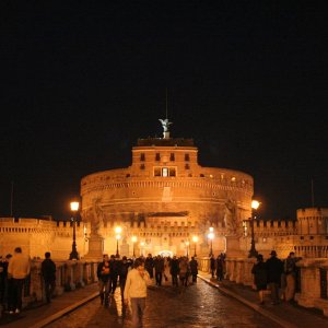 Ponte S. Angelo, Engelsburg