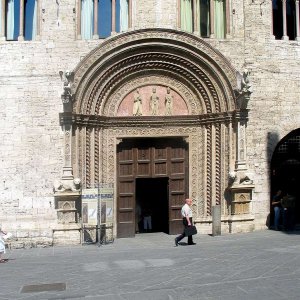 Perugia Seiteneingang Prioripalast