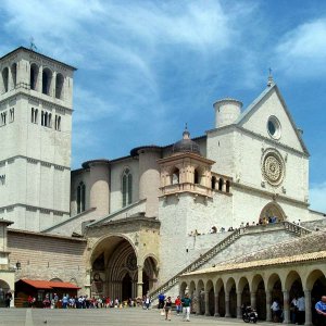 Assisi San Francesco unten