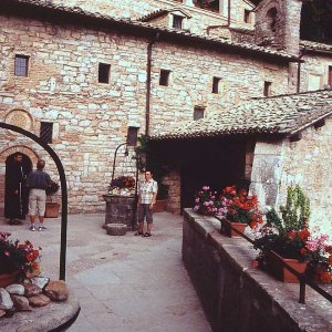 Assisi Carceri Innenhof