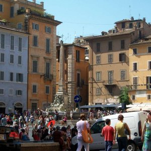 Platz vor dem Pantheon