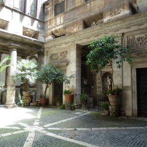 Palazzo Massimo alle Colonne