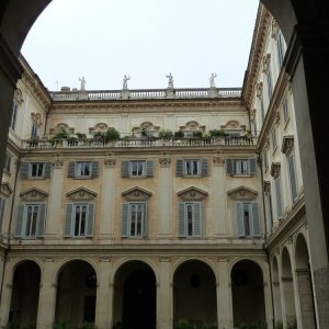 Palazzo Altieri