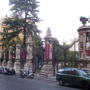 Via delle Quattro Fontane, Palazzo Barberini