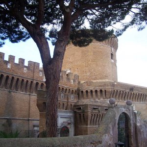 Ostia antica, Castello Giulio II