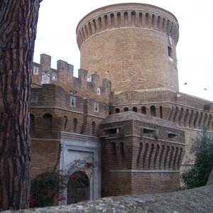 Ostia antica, Castello Giulio II