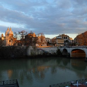 Lungotevere