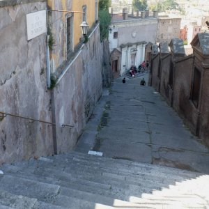 Treppe nach Trastevere, P.za S. Pietro in Montorio