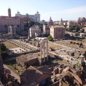 Blick von Aussichtsplattform auf Forum Romanum