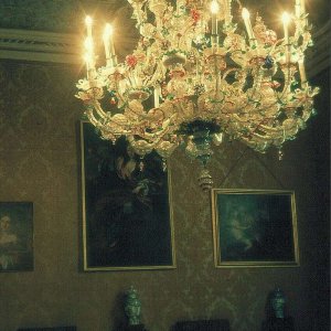 022_Leuchter_im_Palazzo_Rezzonico