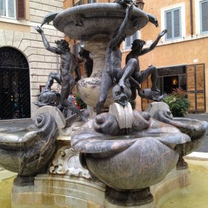 Fontana delle Tartarughe