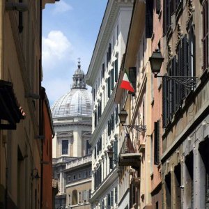 Blick auf die Kuppel von Santa Maria Maggiore von der Via di S. Prassede