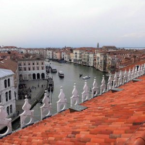 Blick von der Aussichtsterrasse der Fondaco dei Tedeschi