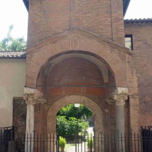 San Cosimato Prothyron geöffnet