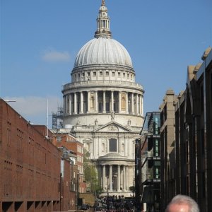 Um St Paul's Cathedral