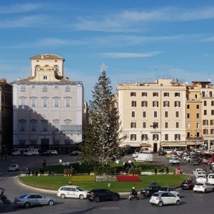 Blick auf den Palazzo Bonaparte