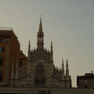 Chiesa del Sacro Cuore del Suffragio, vom Boot aus