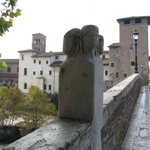 Ponte Fabricio