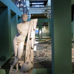 Centrale Montemartini - Statue des Pothos, des Sohns der Aphrodite