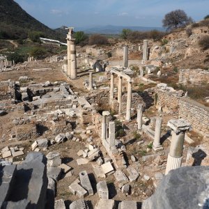 Ephesus Blick auf Pollio-Nymphäum und Prytaneion