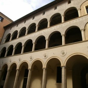 Cortile del Palazzo Sforza