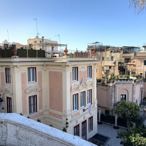 80-Blick-von-Piazza-della-Trinita-dei-Monti.jpg