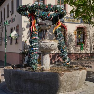 Osterbrunnen Külsheim (3).jpg