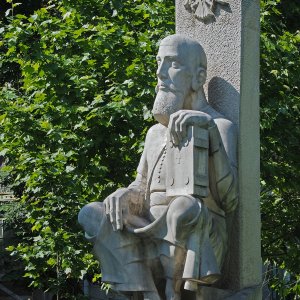 Statue des Fürsten Serban Cantacuzino