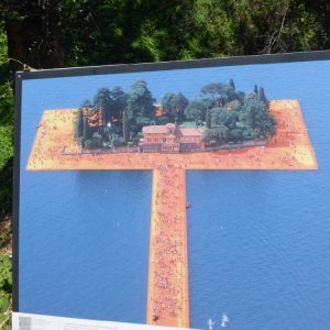 The floating Piers