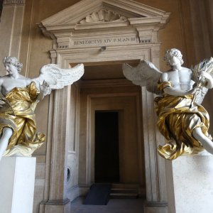 Santa Maria Maggiore Loggia4.JPG